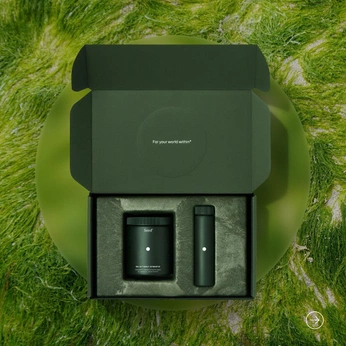 A cover of "mizu" cluster. The owner is shreyrony02. The cluster consists of 10 elements.