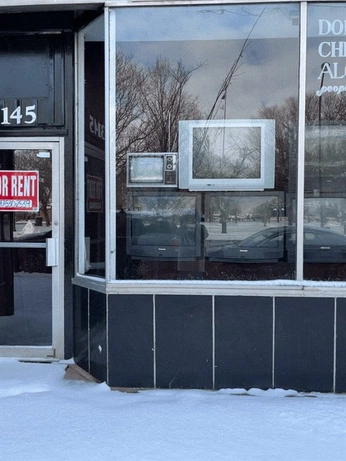 A cover of "tv" cluster. The owner is kastulus. The cluster consists of 13 elements.