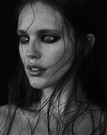 A cover of "makeup" cluster. The owner is lizushka. The cluster consists of 3 elements.