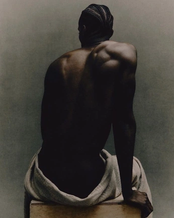 A cover of "FASHION AND MODELLING" cluster. The owner is fredericknikolov. The cluster consists of 37 elements.