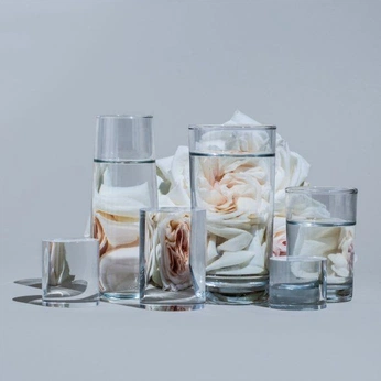 A cover of "Stilleben" cluster. The owner is emlau. The cluster consists of 84 elements.