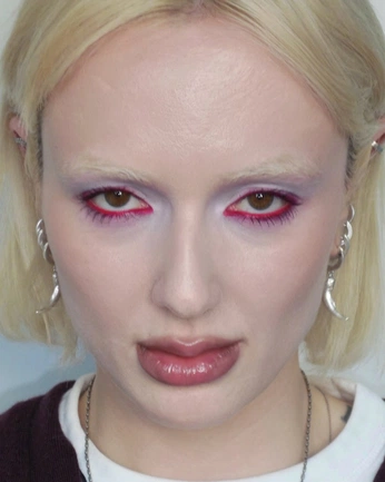 A cover of "Idea makeup" cluster. The owner is marineglm. The cluster consists of 1 element.