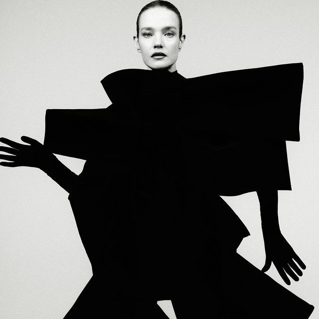 when fashion becomes sculpture