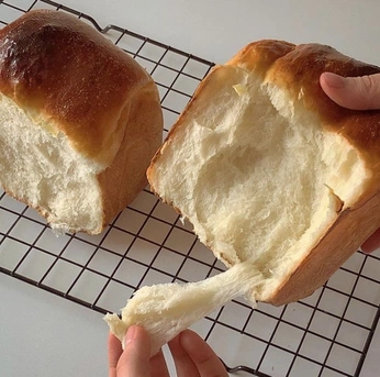 A cover of "cute foods" cluster. The owner is caoughingkoffee. The cluster consists of 46 elements.