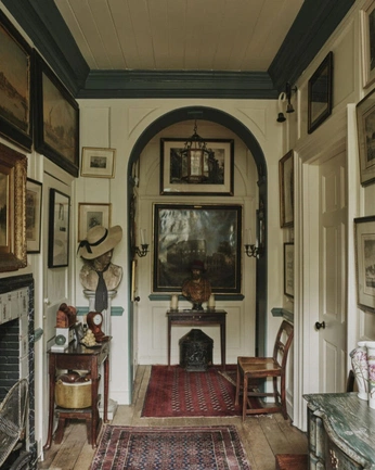 A cover of "Countryside Estate" cluster. The owner is thearkstudio. The cluster consists of 43 elements.