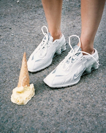 A cover of "Archives" cluster. The owner is machado. The cluster consists of 5 elements.