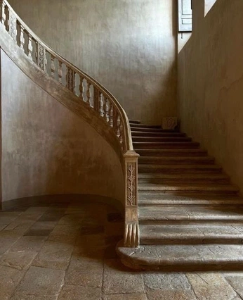 A cover of "korlátok és lépcsők" cluster. The owner is zzina. The cluster consists of 15 elements.