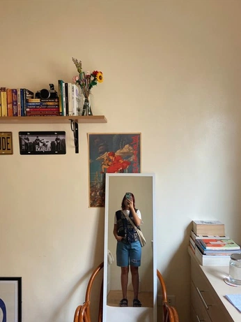 A cover of "aesthetic" cluster. The owner is mariapaz.catalan. The cluster consists of 62 elements.