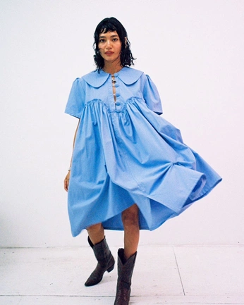 A cover of "garment" cluster. The owner is backpainbaby. The cluster consists of 95 elements.