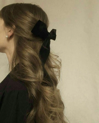 A cover of "🖤" cluster. The owner is tantanttan. The cluster consists of 12 elements.