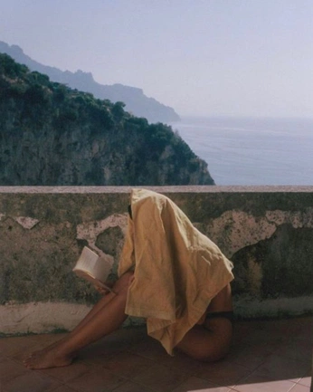 A cover of "Women" cluster. The owner is aundrey. The cluster consists of 1 element.