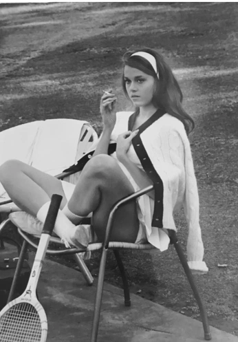 A cover of "60s test shoot" cluster. The owner is glitterbomb. The cluster consists of 71 elements.