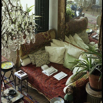 A cover of "max." cluster. The owner is fetaccine. The cluster description is "i yearn for a colourful home". The cluster consists of 54 elements.