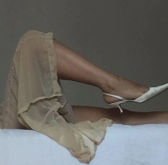 A cover of "photography" cluster. The owner is oioioio. The cluster consists of 135 elements.