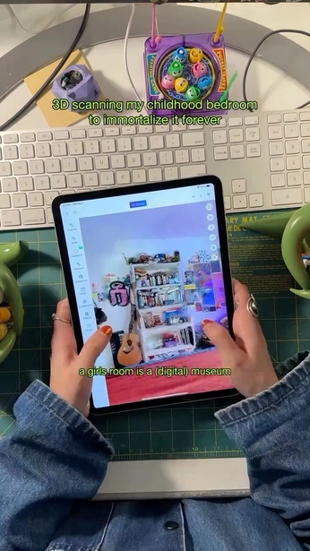 A cover of "Website Must Haves" cluster. The owner is kayytlc. The cluster consists of 2 elements.