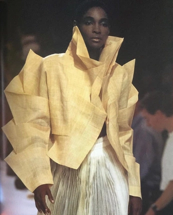 A cover of "fall27'" cluster. The owner is kellley. The cluster consists of 18 elements.