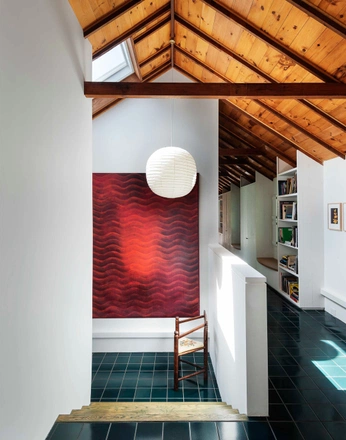 A cover of "Juxtapositions" cluster. The owner is byronmanyhats. The cluster consists of 13 elements.