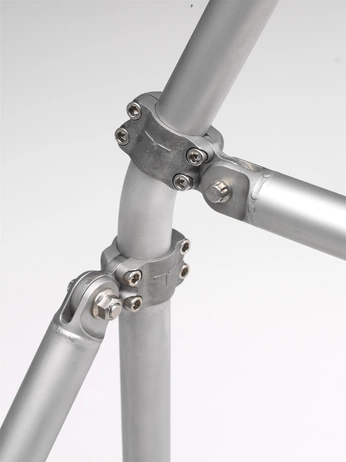 A cover of "joints" cluster. The owner is valivalentin. The cluster consists of 7 elements.