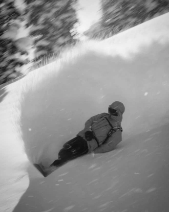 A cover of "skiin" cluster. The owner is fbizz. The cluster consists of 9 elements.