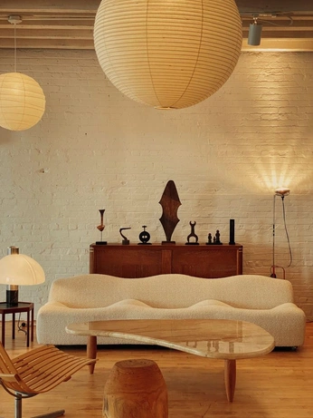 A cover of "Living room" cluster. The owner is h2x7a. The cluster consists of 4 elements.