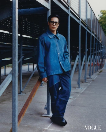 A cover of "FRANKLIN COLLAO x COLECT" cluster. The owner is carlosrodriguez. The cluster consists of 35 elements.