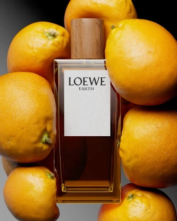 A cover of "Gif" cluster. The owner is bluecheese210. The cluster consists of 9 elements.