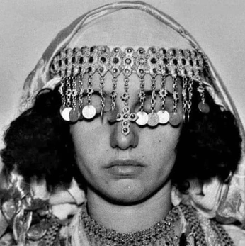 A cover of "Mediterrania-Mesopotamia" cluster. The owner is andriska. The cluster description is "Spain, Morocco, Berber, Jordania, Persia, Anatolia, Armenia". The cluster consists of 53 elements.