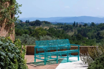 A cover of "design" cluster. The owner is mandyjam. The cluster consists of 14 elements.