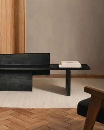 A cover of "Burned wood bench" cluster. The owner is kristyna. The cluster consists of 4 elements.