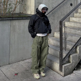 A cover of "fits" cluster. The owner is matchamai. The cluster consists of 12 elements.