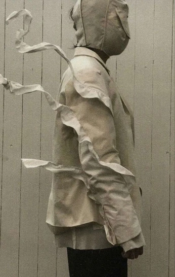 A cover of "THE DOOG" cluster. The owner is pinokio93. The cluster consists of 28 elements.