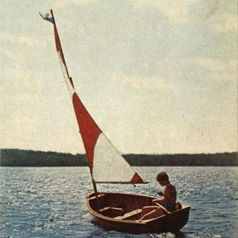 A cover of "Gybing" cluster. The owner is indiawoodall. The cluster consists of 21 elements.