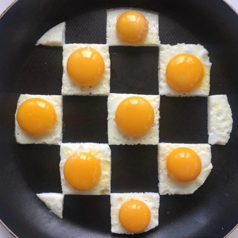 A cover of "Food" cluster. The owner is siobhanbrandman. The cluster consists of 165 elements.