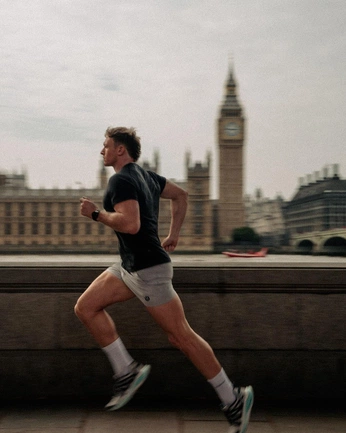 A cover of "Running" cluster. The owner is jordanplaice. The cluster consists of 8 elements.