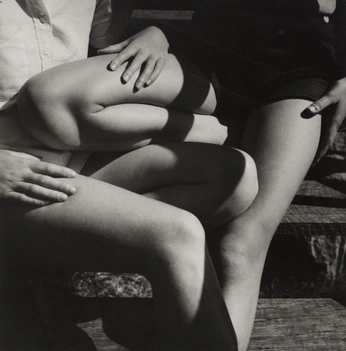 A cover of "TOUCH" cluster. The owner is madene. The cluster consists of 7 elements.