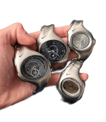 A cover of "Inspi Watches" cluster. The owner is emil23. The cluster consists of 27 elements.