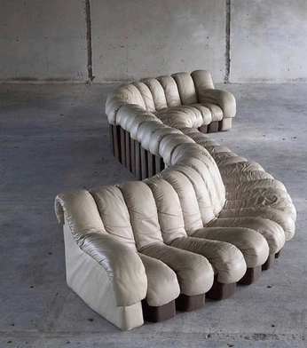 A cover of "Forever Furniture" cluster. The owner is aghostsdiary. The cluster consists of 30 elements.