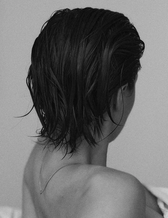 A cover of "Hair" cluster. The owner is iiiiiiiris.tw. The cluster consists of 1 element.