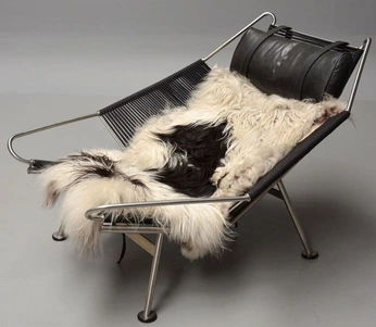 A cover of "furniture" cluster. The owner is woorim. The cluster consists of 4 elements.