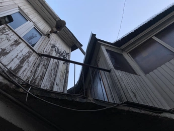 A cover of "photo" cluster. The owner is r0zmar1. The cluster consists of 5 elements.