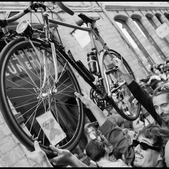 A cover of "Street Photo" cluster. The owner is genchsoy. The cluster consists of 13 elements.