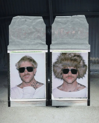 A cover of "Photobox" cluster. The owner is zabbs. The cluster consists of 9 elements.