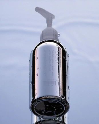 A cover of "Light" cluster. The owner is genetil. The cluster consists of 17 elements.