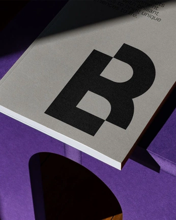 A cover of "buro contrast" cluster. The owner is theokannie. The cluster consists of 2 elements.