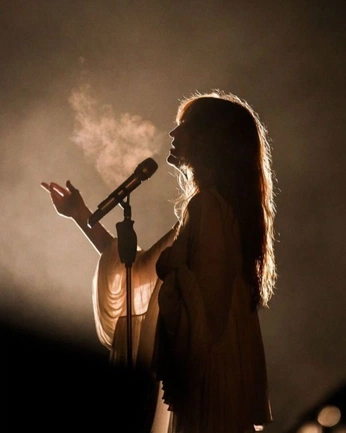 A cover of "Vibe" cluster. The owner is literalmad. The cluster consists of 10 elements.