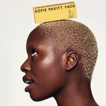 A cover of "HOLD" cluster. The owner is uncagedcreate. The cluster consists of 47 elements.