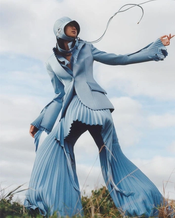 A cover of "PLISSADO" cluster. The owner is migardin. The cluster consists of 13 elements.