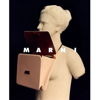 A cover of "marketing" cluster. The owner is rayouf. The cluster consists of 4 elements.