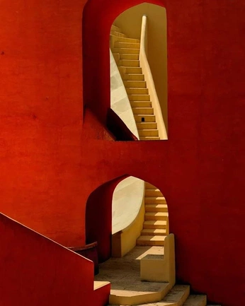 A cover of "red" cluster. The owner is julesrhianon. The cluster consists of 1 element.