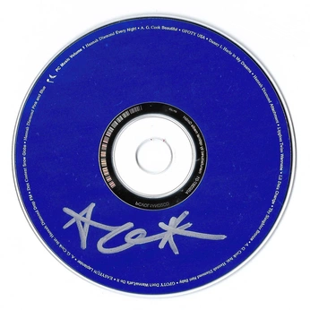 A cover of "cooov e r" cluster. The owner is meduardaboabaid. The cluster consists of 50 elements.